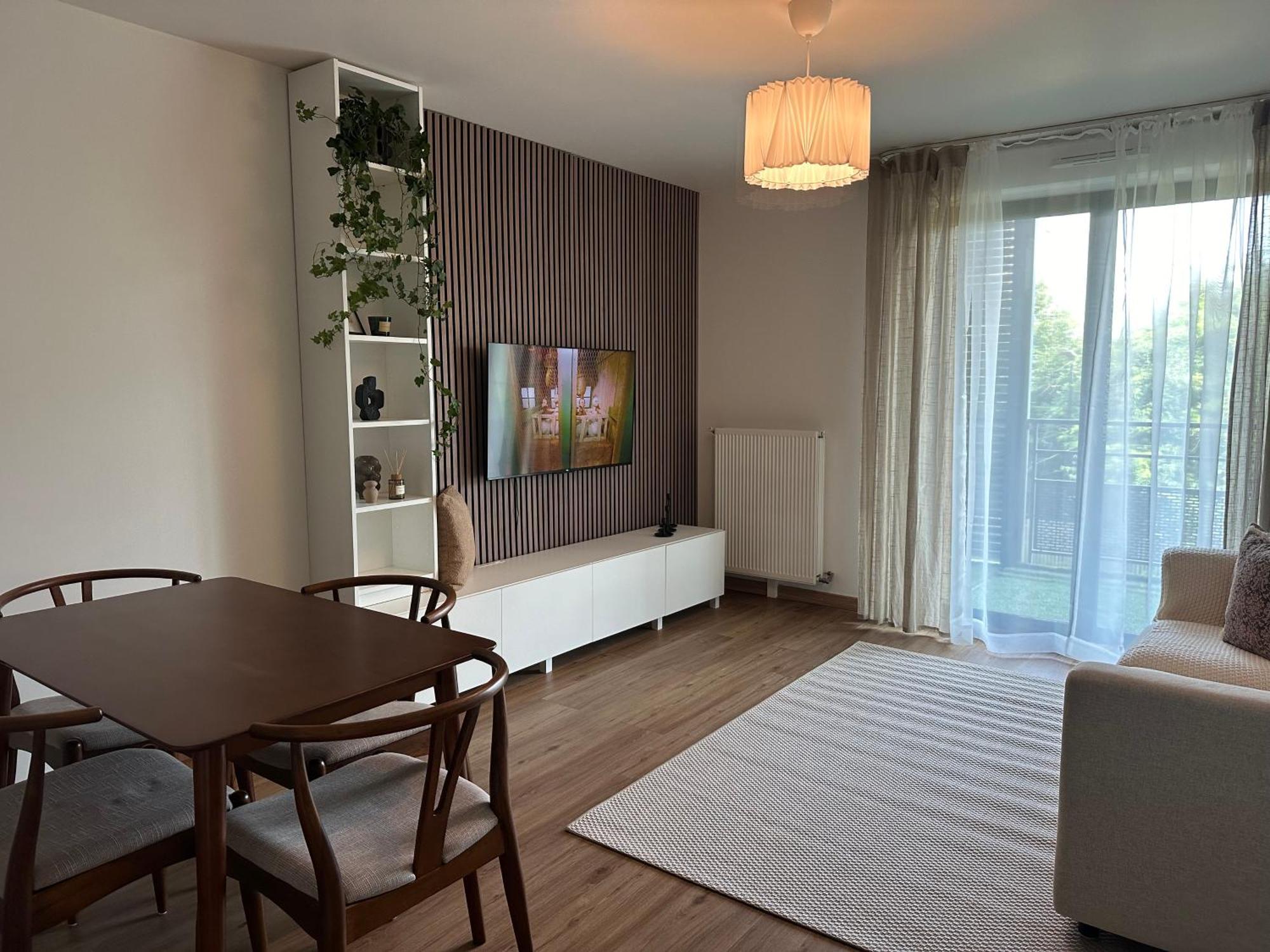 Alya Proche Disneyland Apartment *