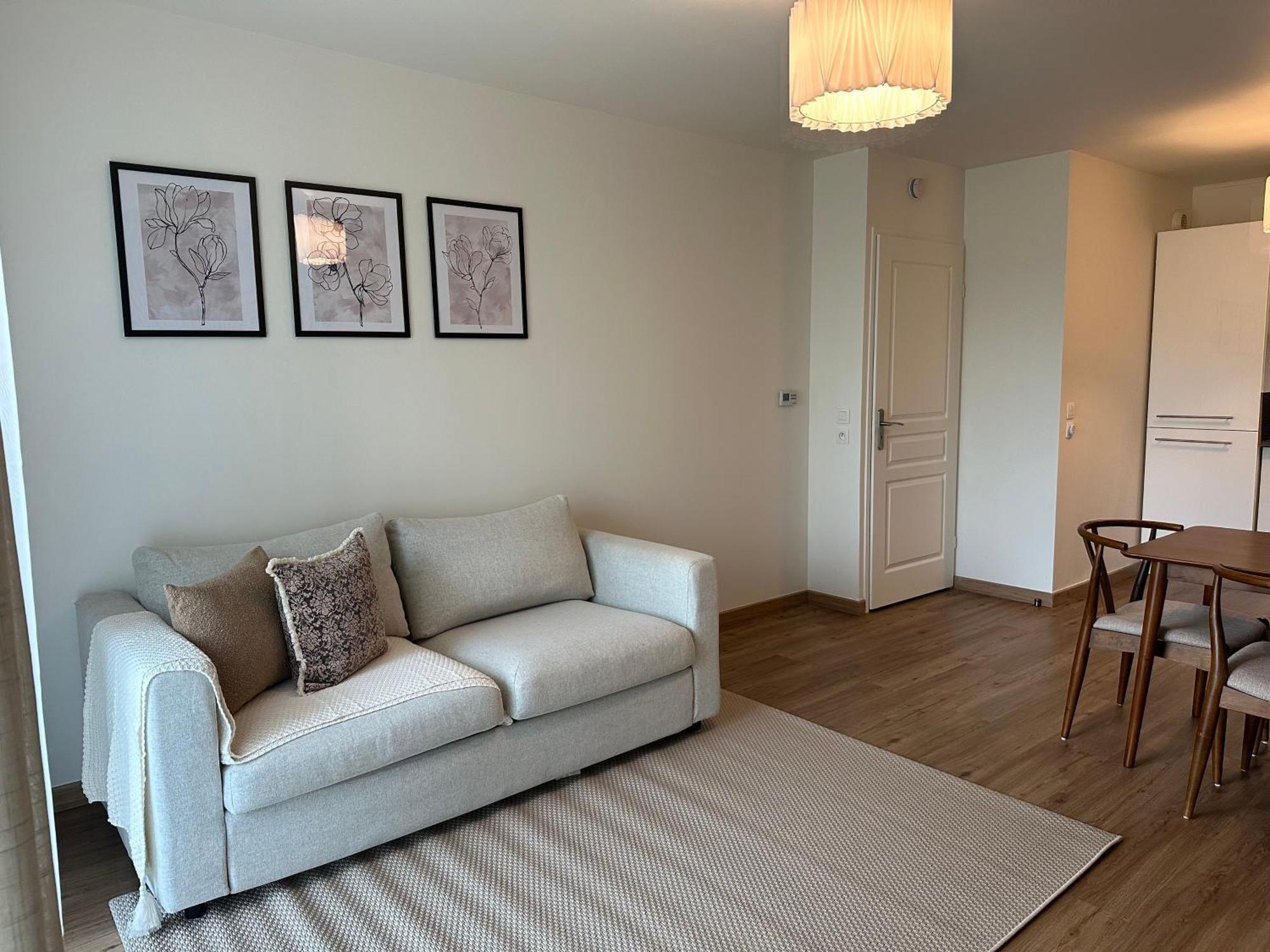 Alya Proche Disneyland Apartment *